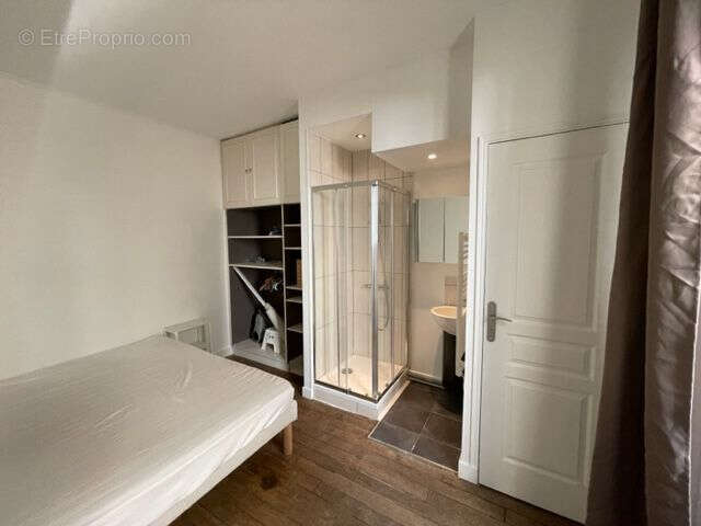 Appartement à PARIS-3E