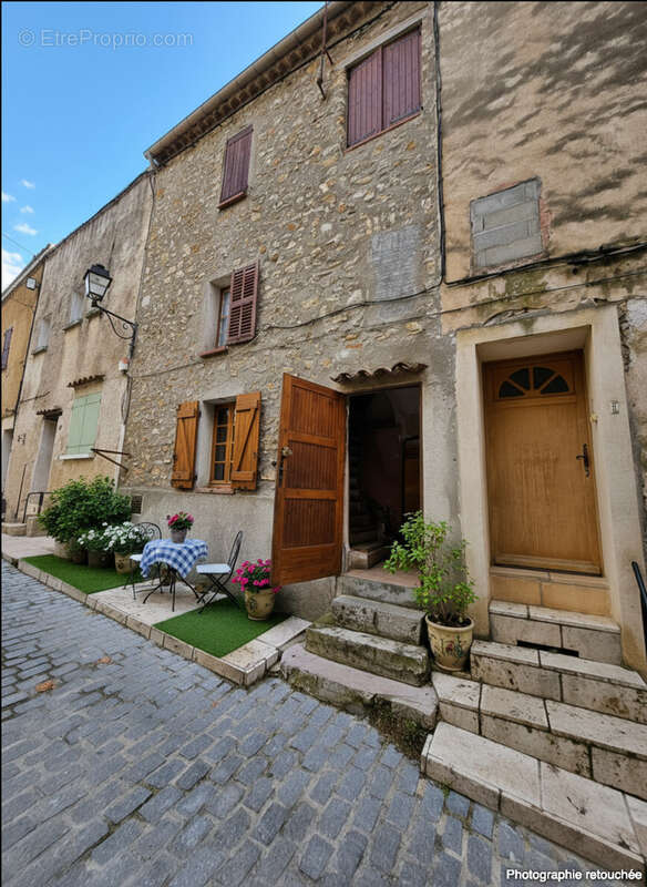 Maison à CARCES
