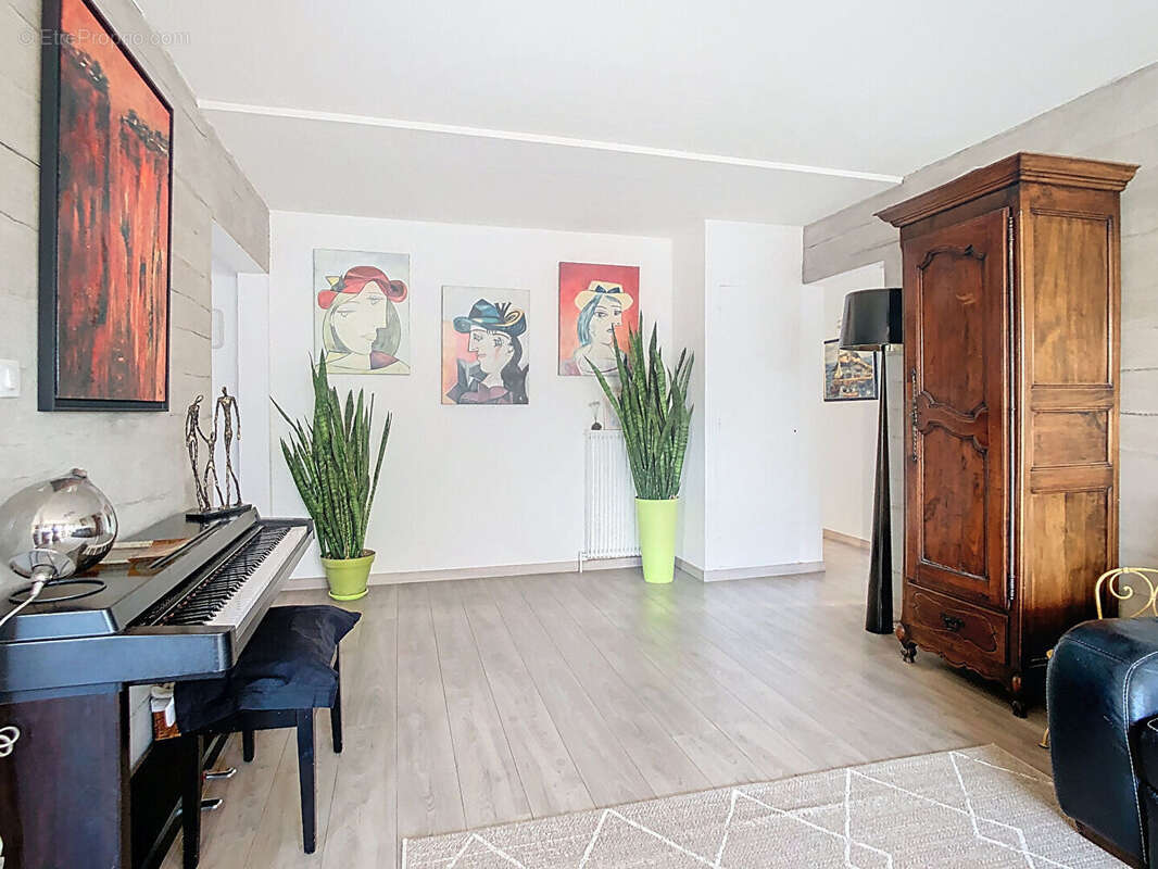 Appartement à RAMONVILLE-SAINT-AGNE