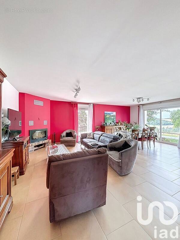 Photo 1 - Maison à MONTMIRAIL