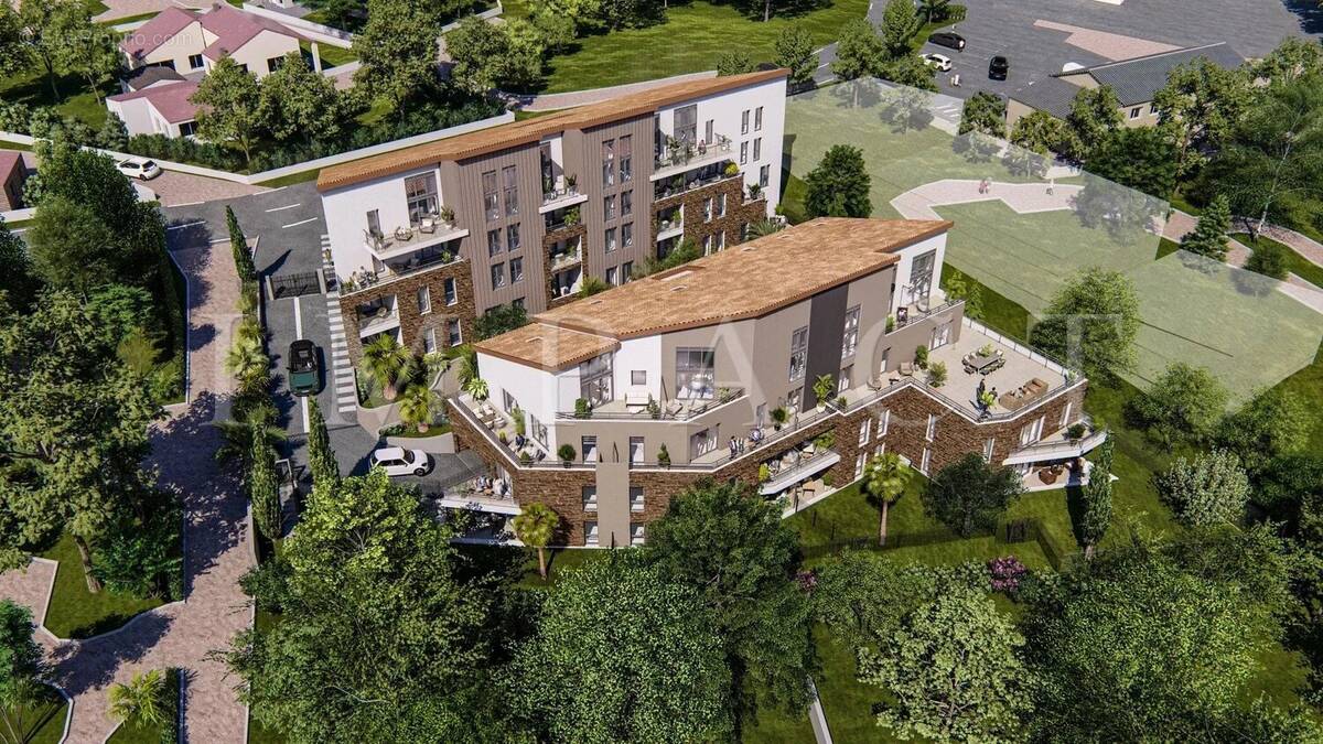 Appartement à CHATEAUNEUF-GRASSE