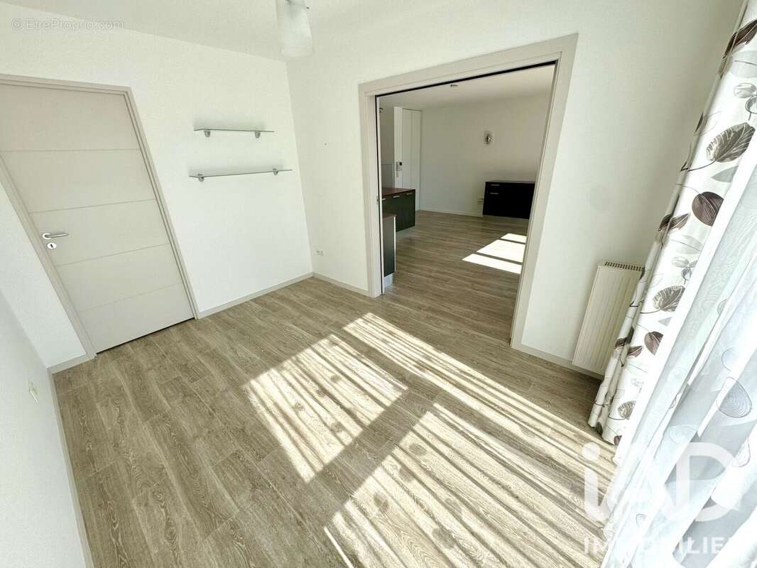 Appartement 65 m² à Saint-Cyr-En-Val  - photo 6