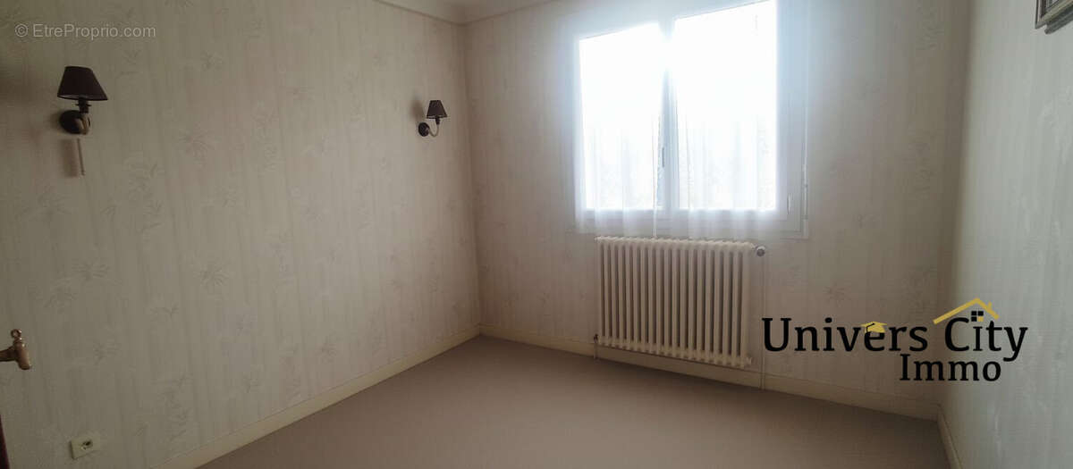 Maison à SAINTE-PAZANNE