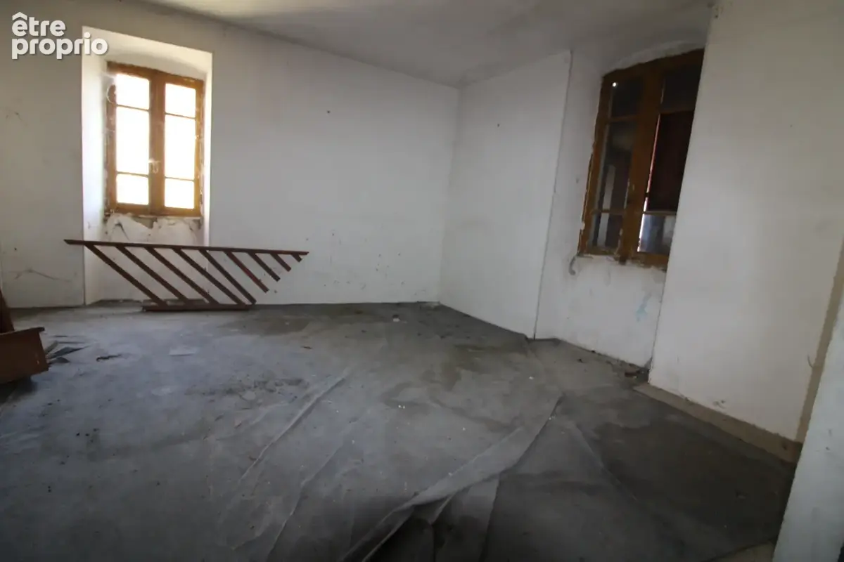 Immeuble special defiscalisation 2500 m2. - photo 5