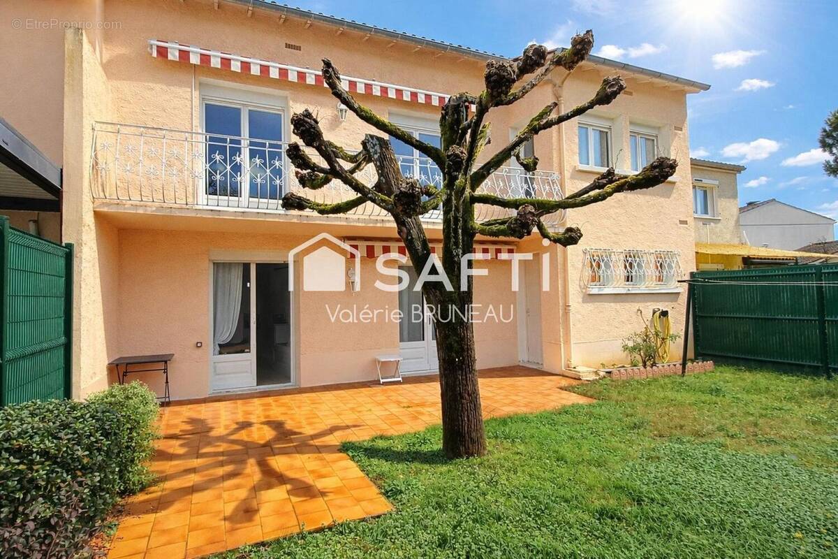 Photo 1 - Maison à CASTRES