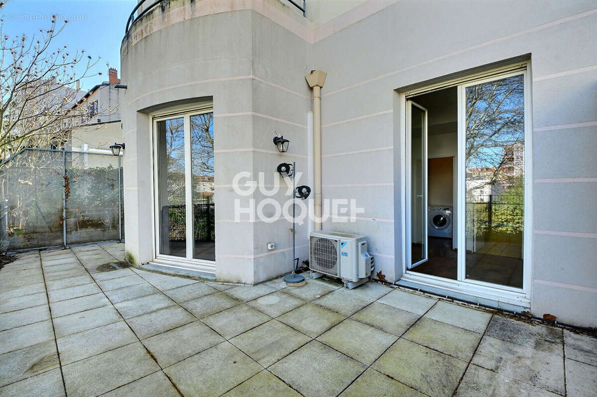Appartement à VILLEURBANNE