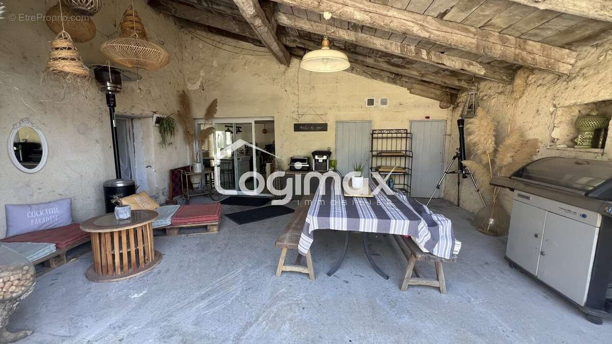 Maison 210 m² à Salles-Sur-Mer  - photo 14