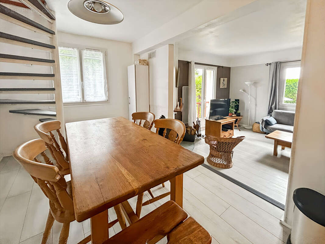 Maison à VILLEBON-SUR-YVETTE