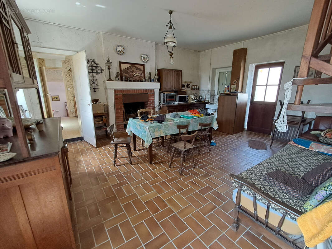 Maison à CHATEAU-GONTIER