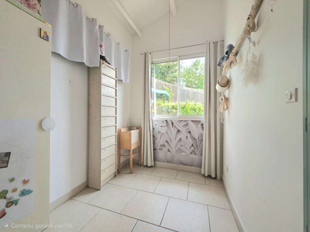 Maison à BORMES-LES-MIMOSAS