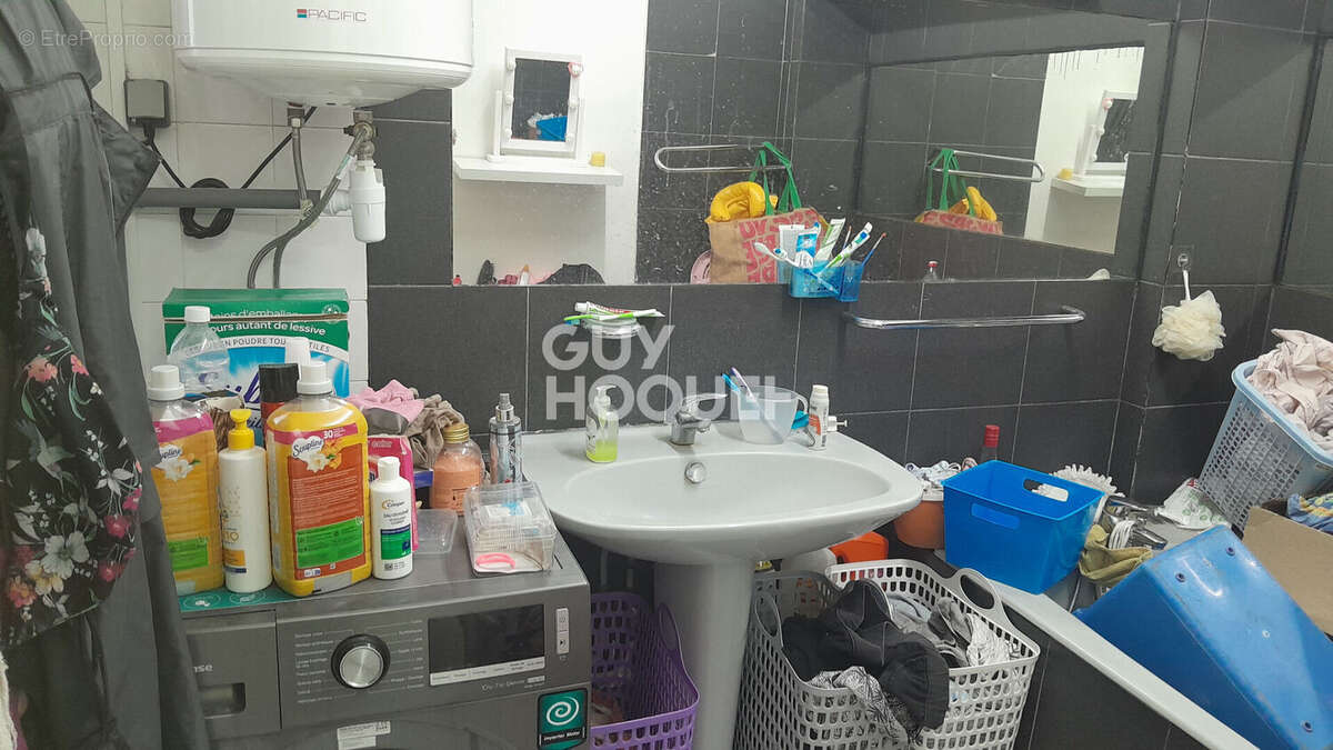 Appartement à SAINT-DENIS