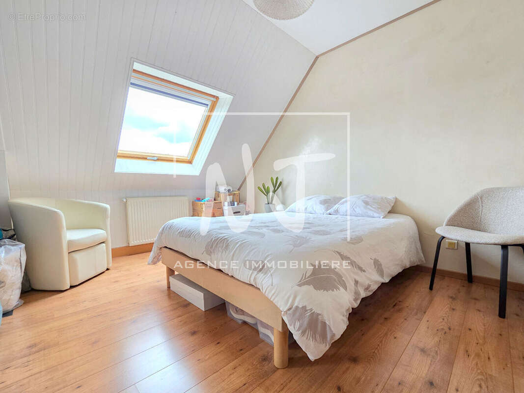 Maison familiale à vendre à Savennières avec atelier / garage aux portes d'Angers - photo 13