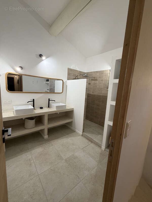 Maison à CORNILLON-CONFOUX