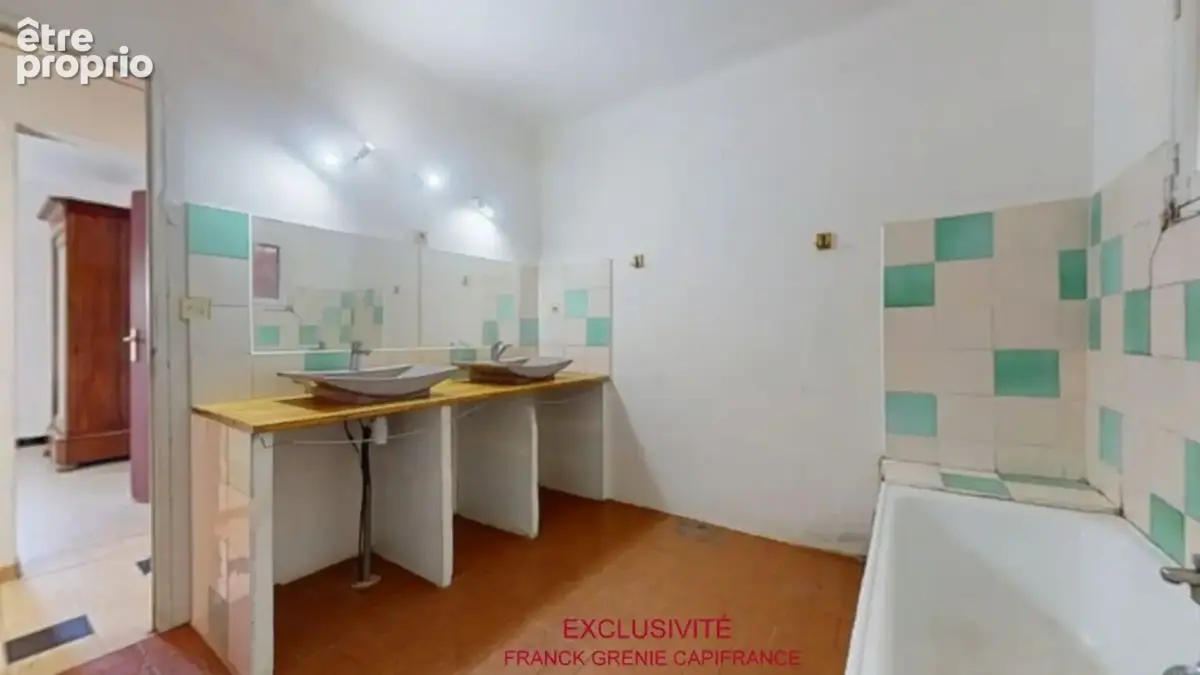 Tourves – maison à rénover 151 m² – 5 chambres – garage 60 m² – terrain 1 210 m² – panneaux solaires - photo 27