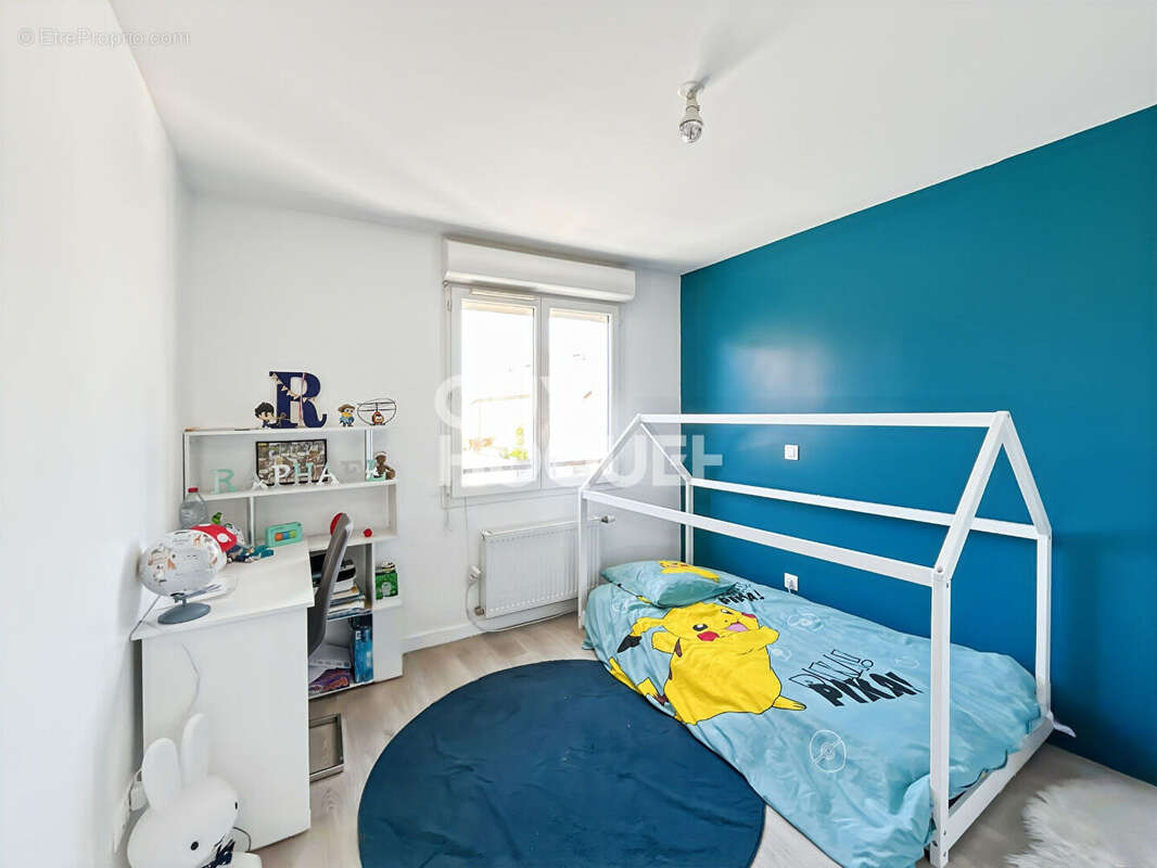 Maison à FONTENAY-TRESIGNY