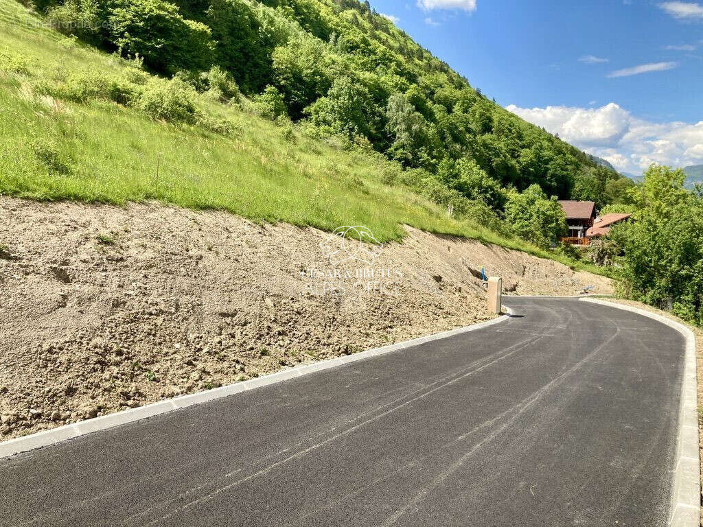 Terrain à SALLANCHES