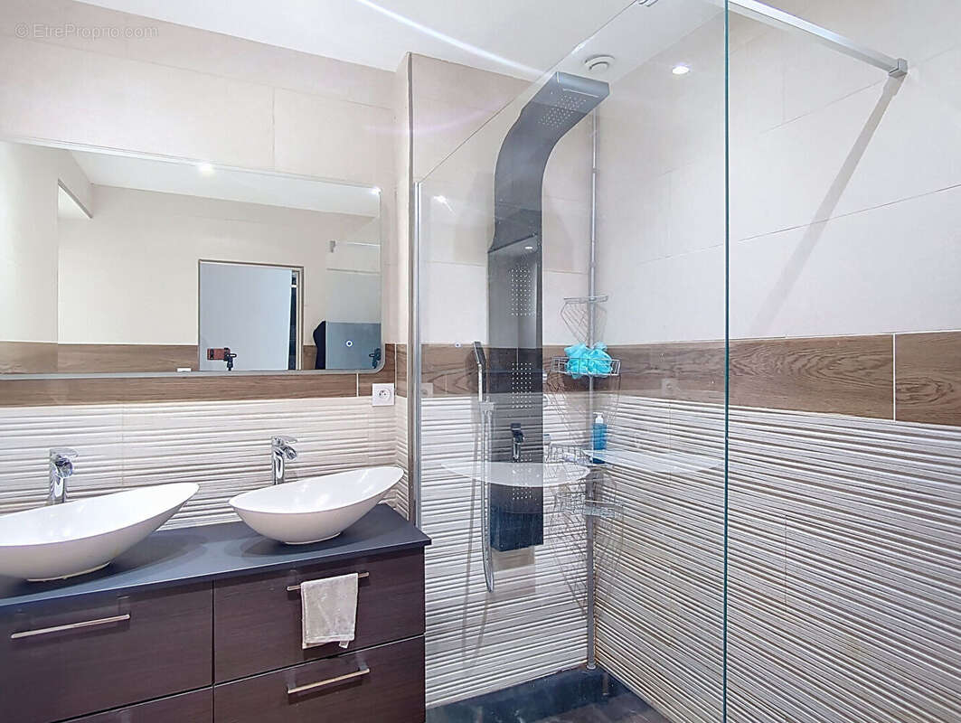 Maison à SAINT-ANDRE-DE-CUBZAC