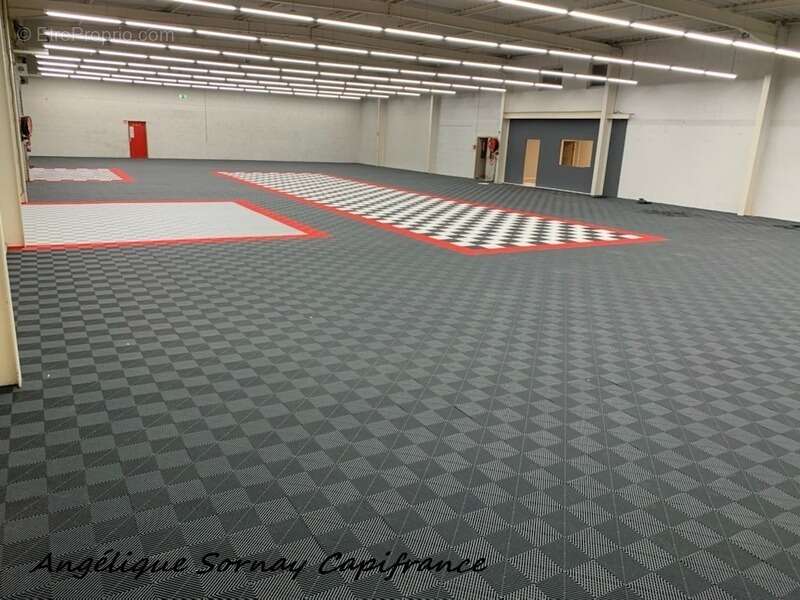 Commerce à BLETTERANS