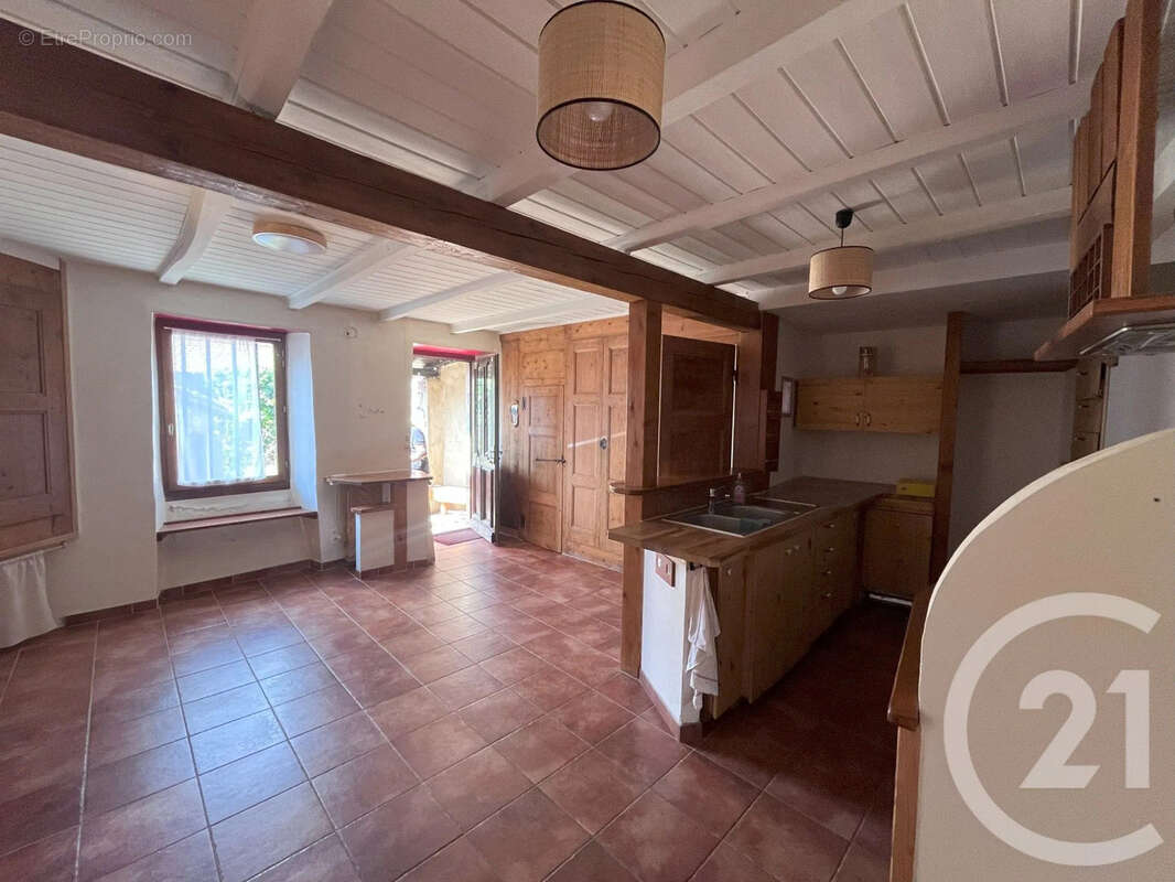 Maison à SAINT-JACQUES-D&#039;ATTICIEUX