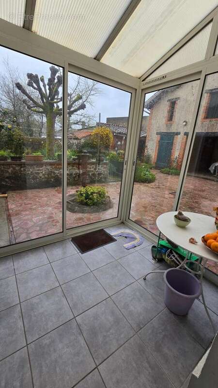 Photo 9 - Maison à LATHUS-SAINT-REMY