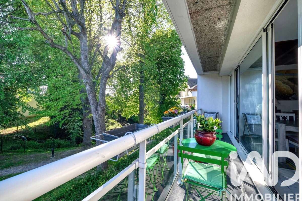 Photo 2 - Appartement à LAGNY-SUR-MARNE