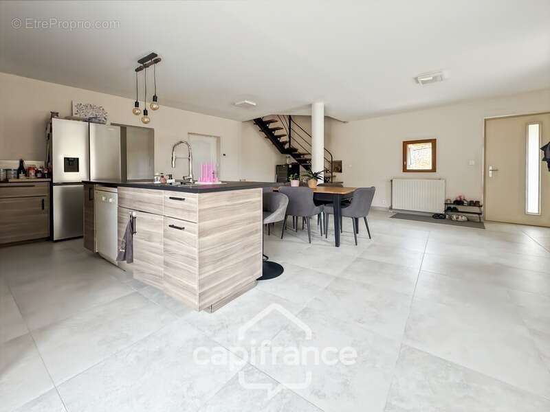 Maison à CHALON-SUR-SAONE