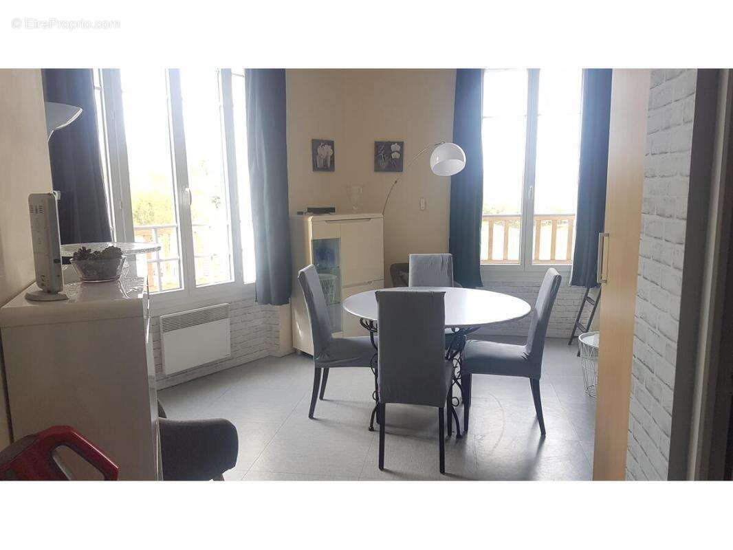 Appartement à LA ROCHE-POSAY