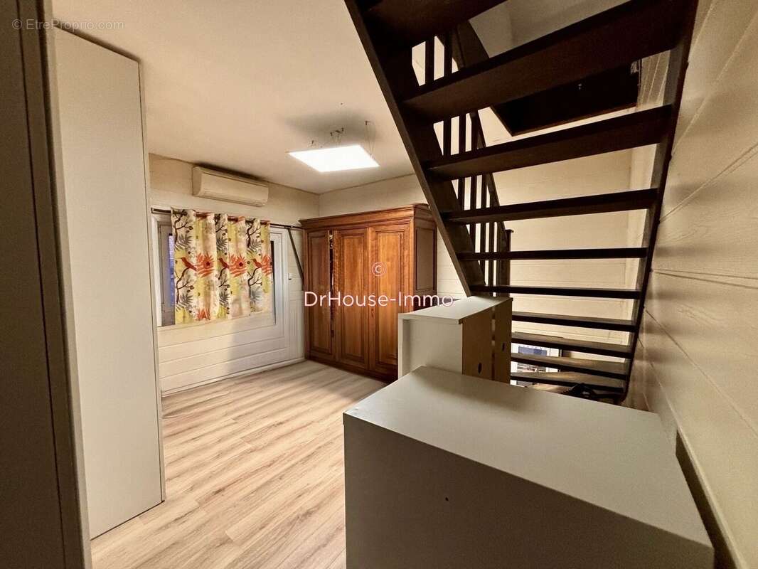 Maison 145 m² à Rombies-Et-Marchipont  - photo 18