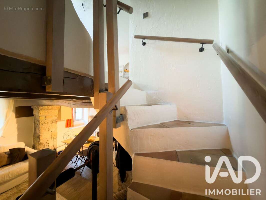 Maison 63 m² à Peille  - photo 9