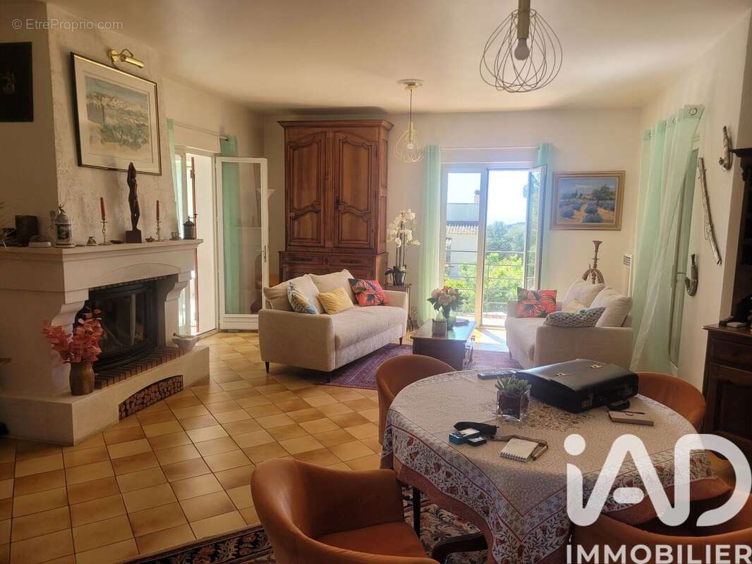 Photo 5 - Maison à CARQUEIRANNE
