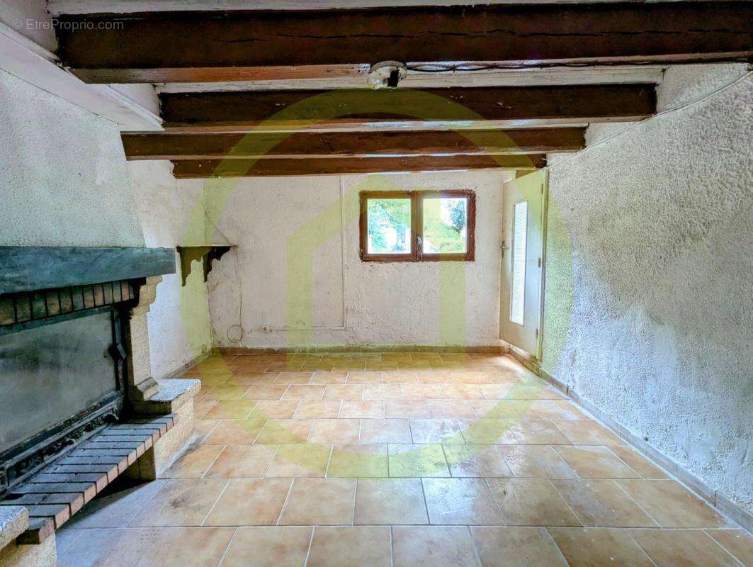 Maison à SAINT-BONNET-EN-BRESSE