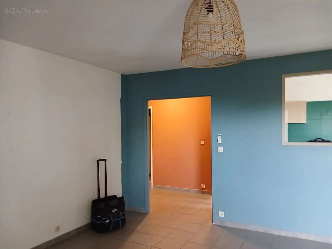 Appartement à CLAVETTE
