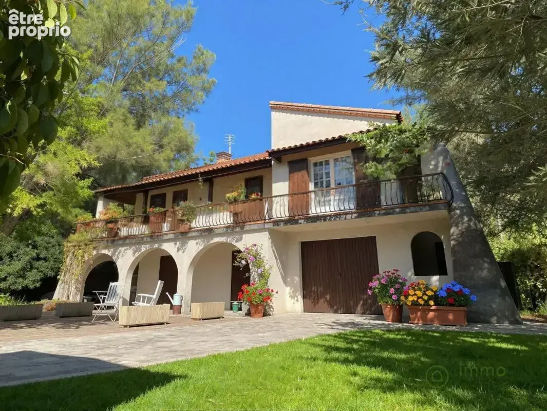 Maison à NIMES