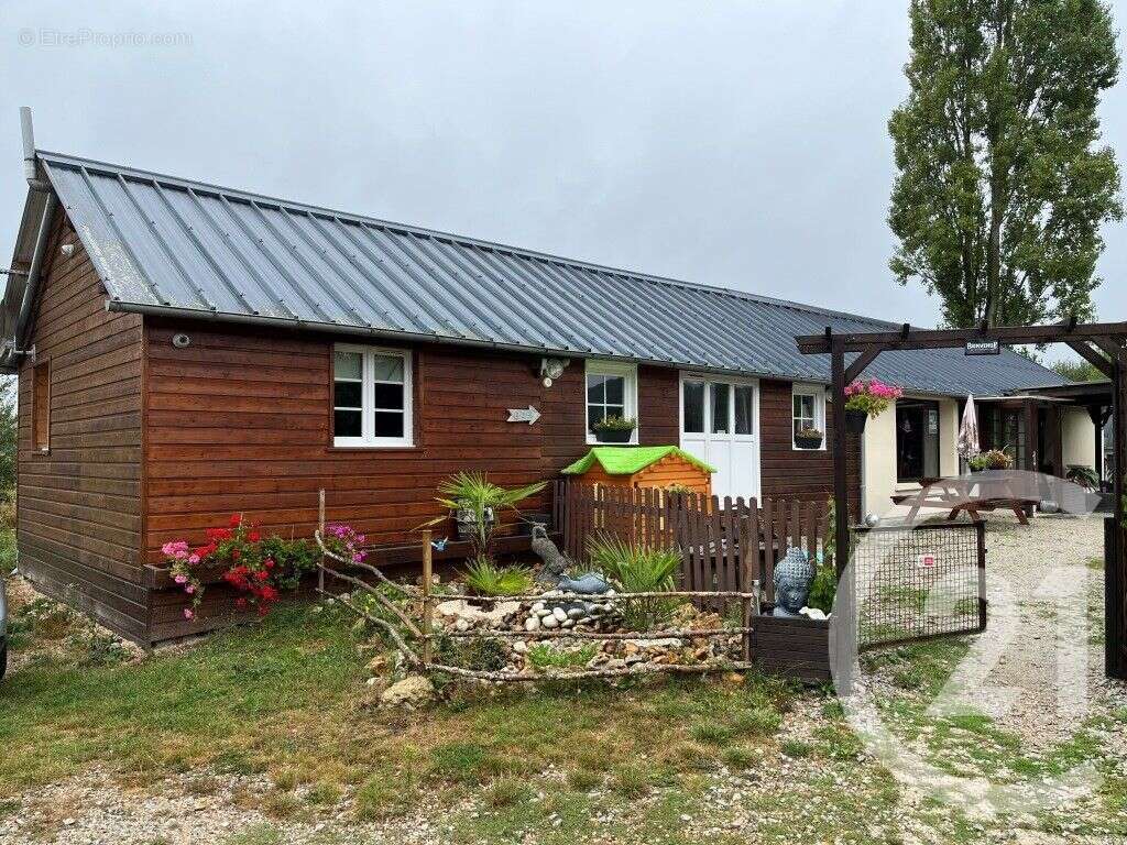 Maison 88 m² à Bernay  - photo 7