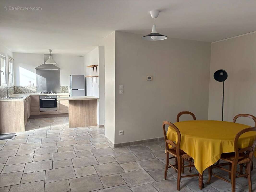 Maison à BOURG-DE-PEAGE