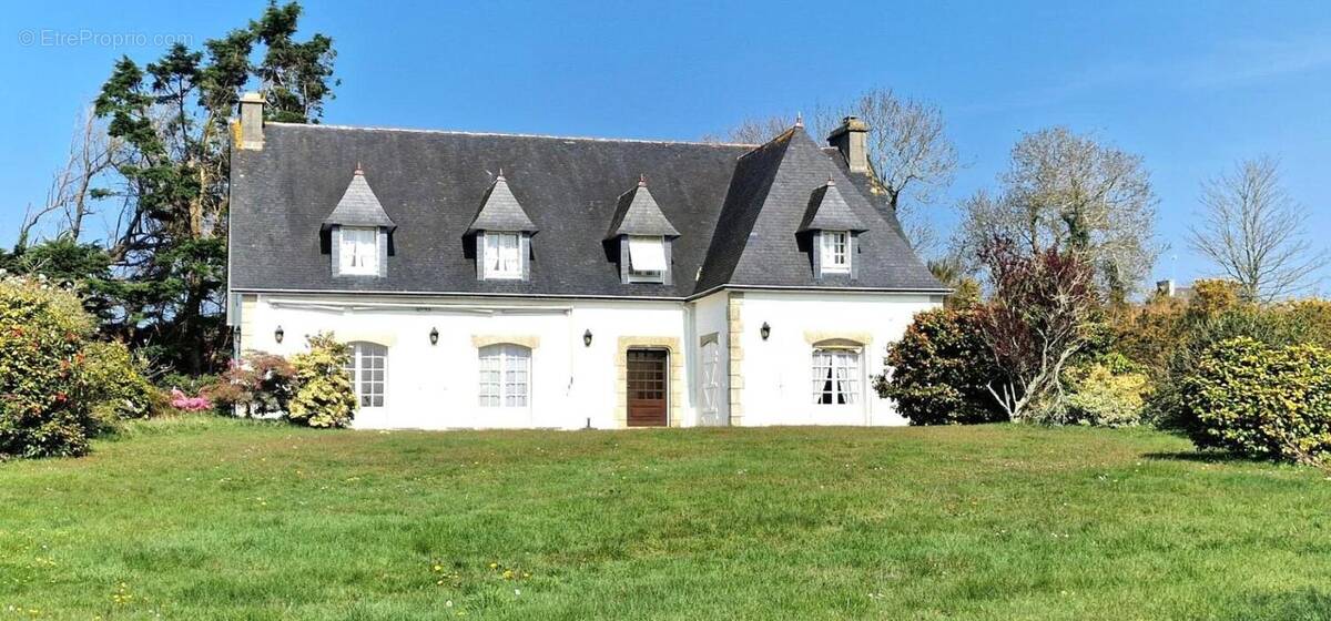 Maison à CONFORT-MEILARS