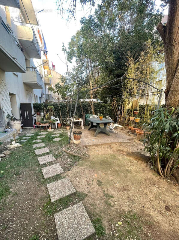 Appartement à BEZIERS