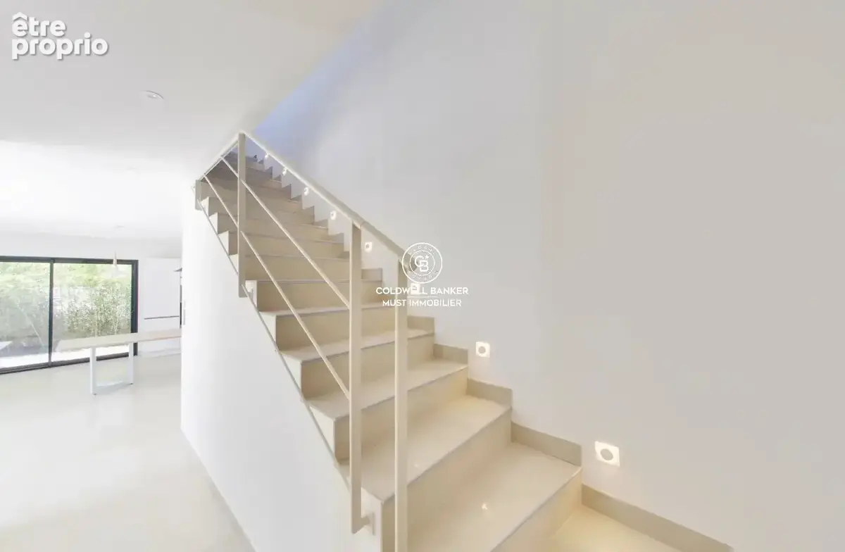 Villa contemporaine neuve elegance lumiere confort dans un environnement privilegie - photo 6