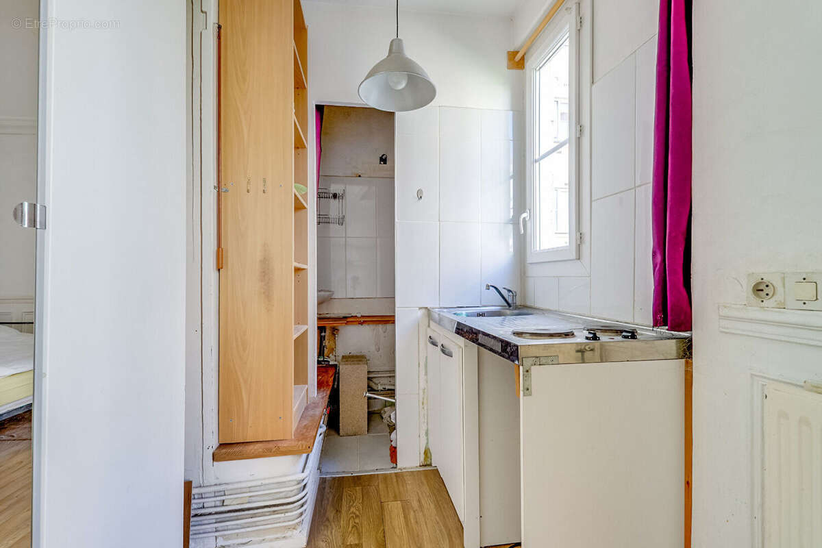 Appartement à PARIS-14E