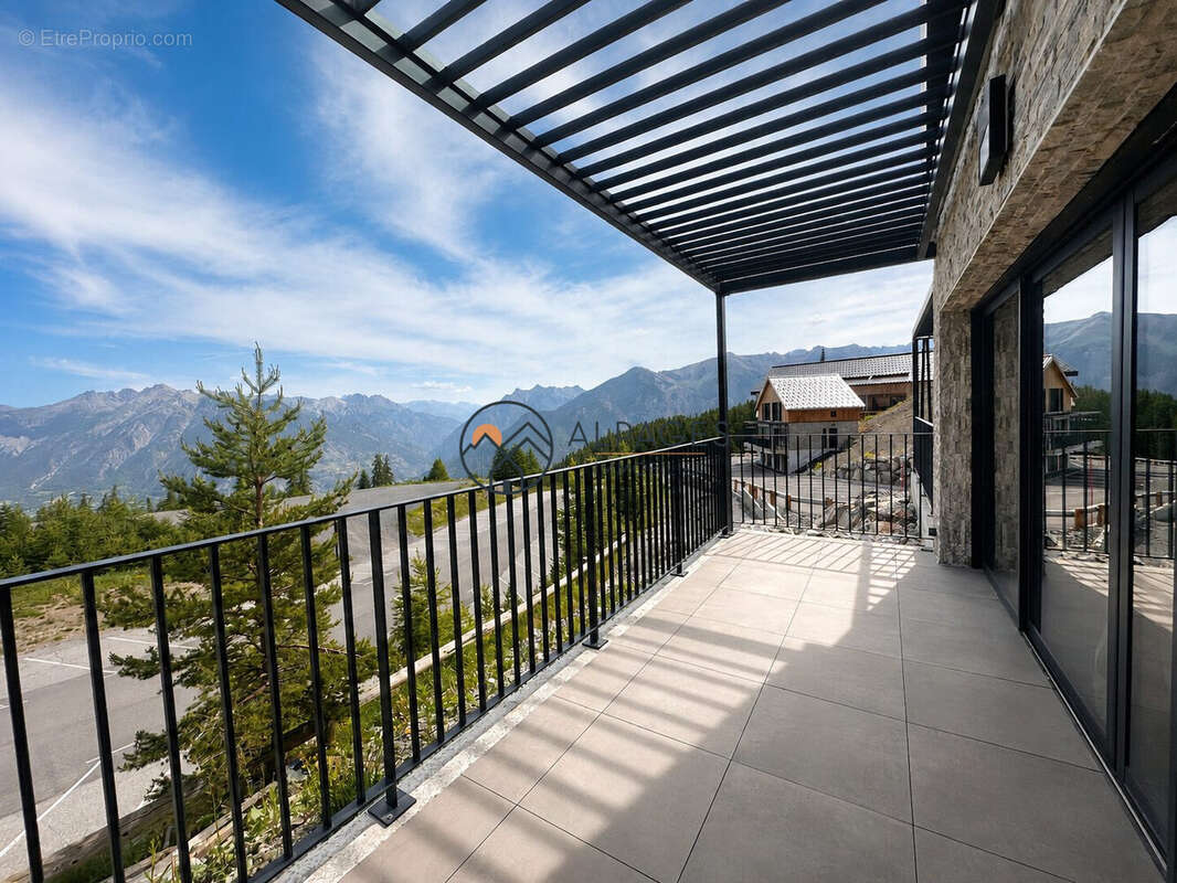 Maison 58 m² à Risoul  - photo 2