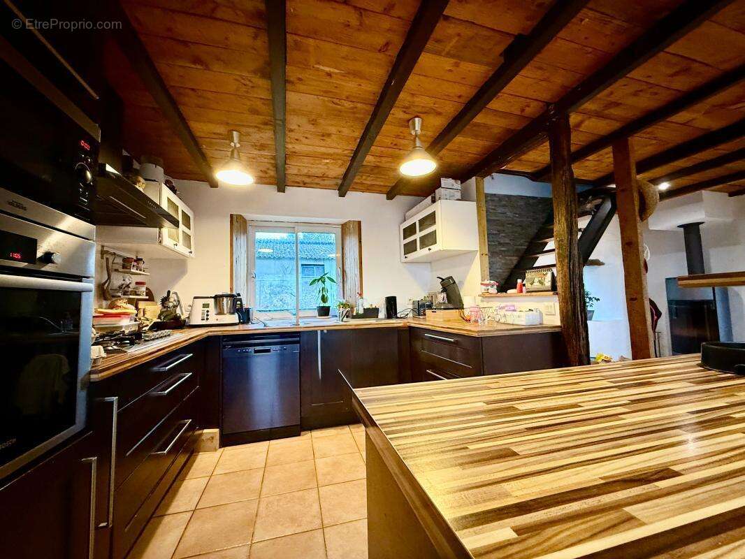 Maison à SAINT-THEGONNEC