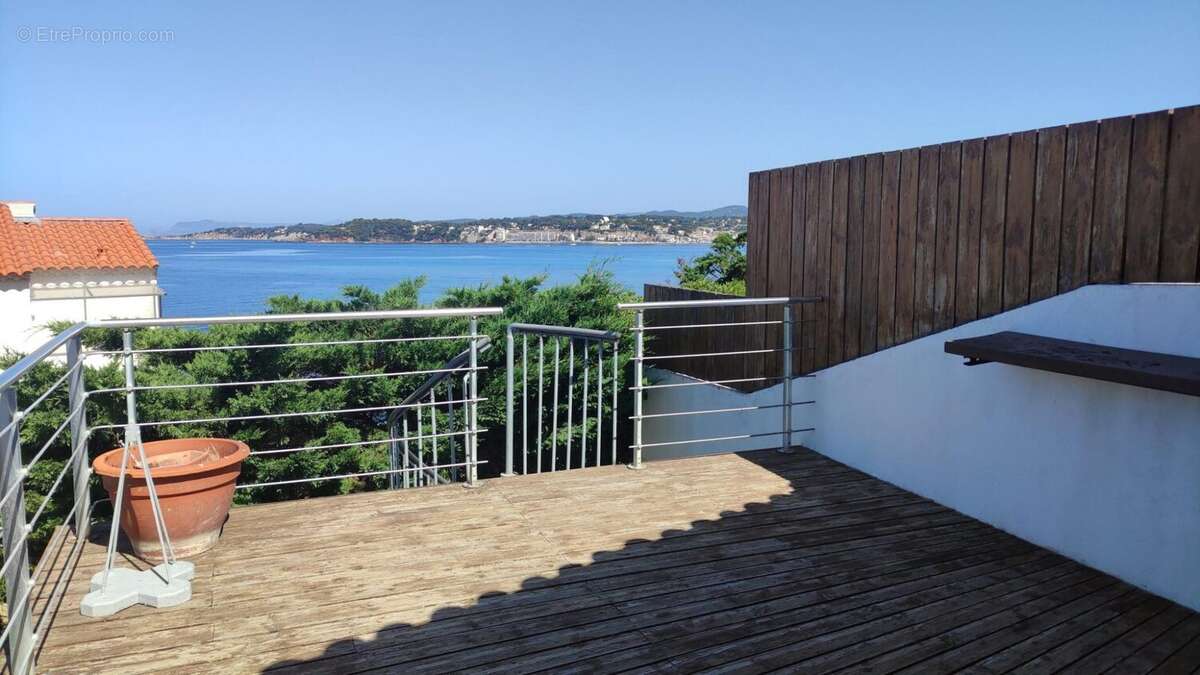 Maison à SIX-FOURS-LES-PLAGES