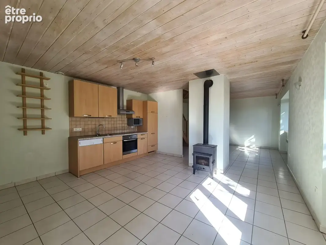 Maison 9 pièces 196 m² à vendre à Montrond-Le-Chateau (25660) - photo 6