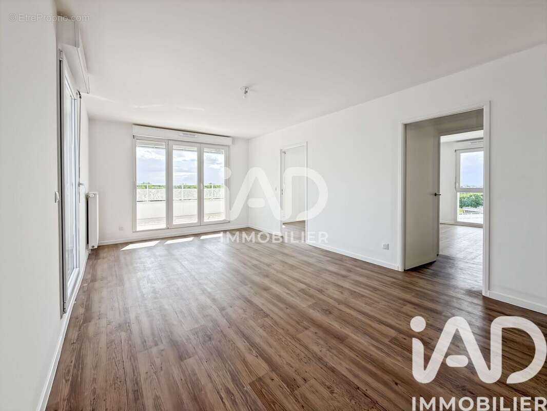 Photo 4 - Appartement à SAVIGNY-LE-TEMPLE