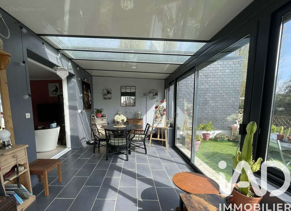 Photo 4 - Maison à LA TRINITE-SURZUR