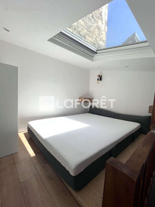 Appartement à PARIS-11E