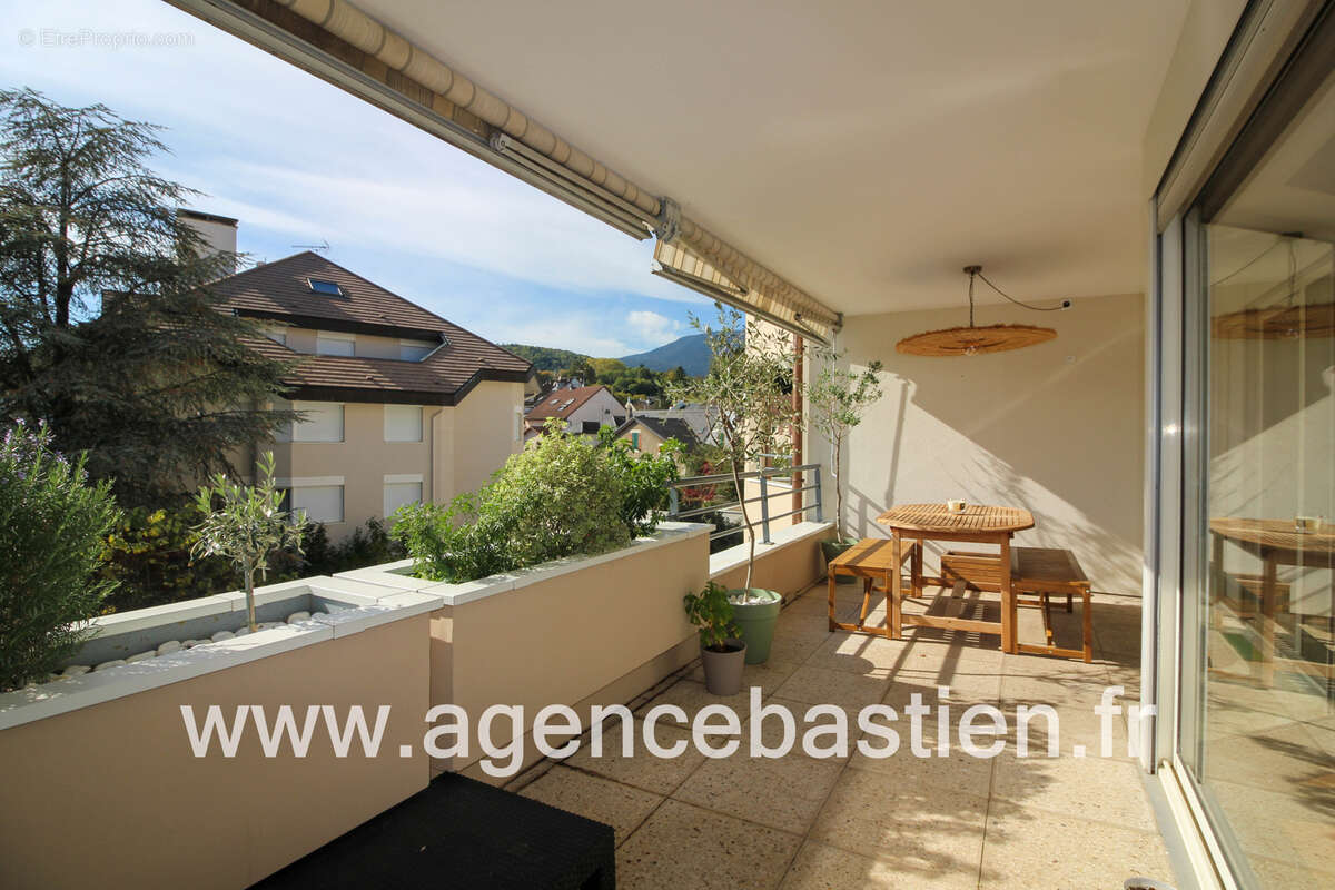 Appartement à DIVONNE-LES-BAINS