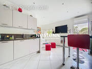 Appartement à VALLAURIS