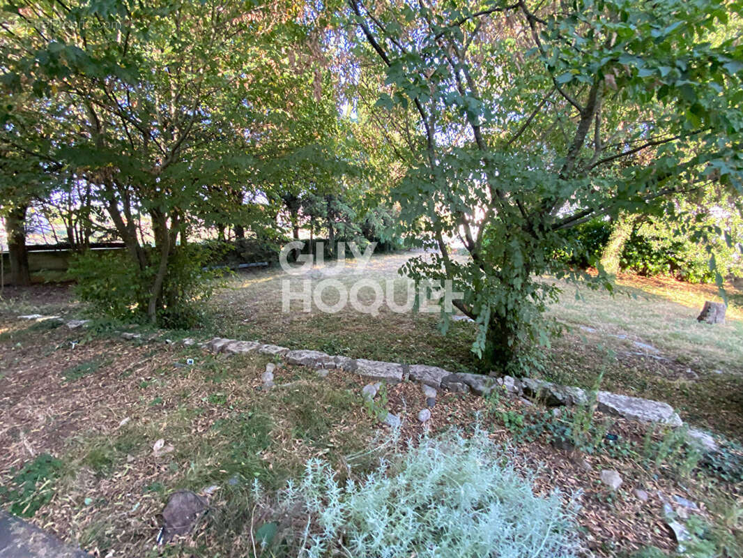 Maison à LACHAPELLE-SOUS-AUBENAS