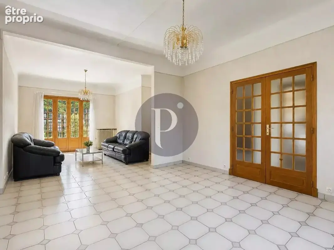 Maison familiale,153 m² habitables ,5 chambres, Terrasse & jardin - photo 4
